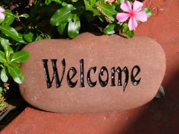 Welcome - Red